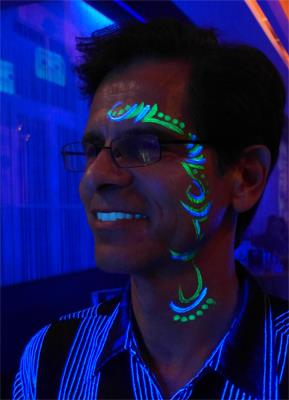 NEON-Blacklight-Painting-Bodypainting-Service (12)
